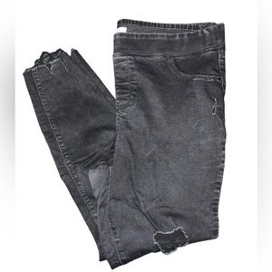 OLD NAVY • Rockstar black/gray denim distressed jegging. Size 20 Tall